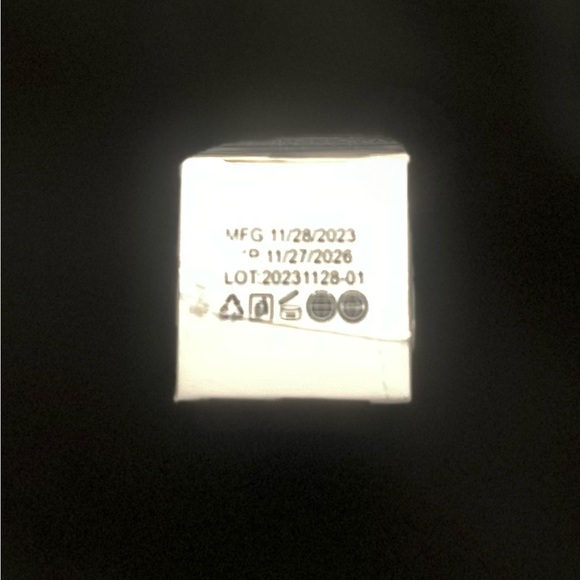 Hyalu B5 Hyaluronic Acid Serum - Picture 8 of 8